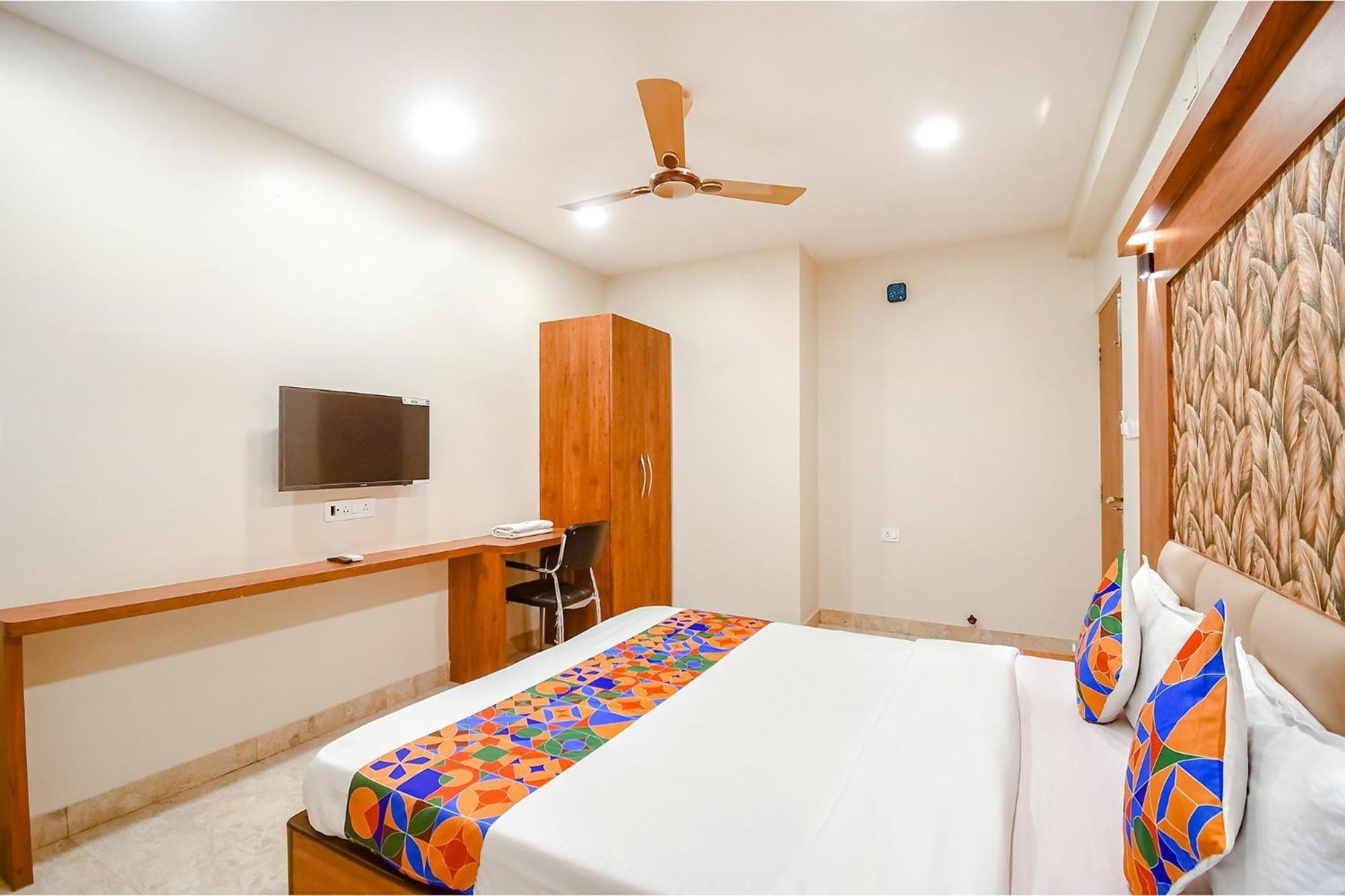 Fabhotel Dream World Residency - Nr Biswa Bangla Gate Kolkata Bagian luar foto