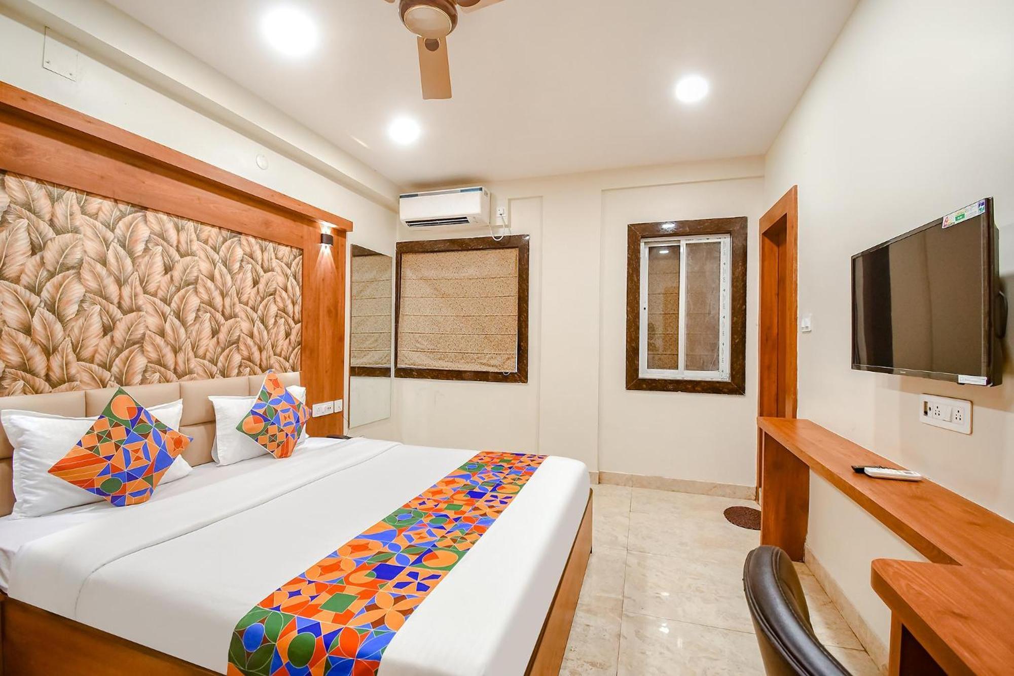 Fabhotel Dream World Residency - Nr Biswa Bangla Gate Kolkata Bagian luar foto